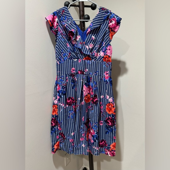 Chris McLaughlin Women Dress
Blue Checkered Floral Ruffle Fit & Flare - Picture 2 of 3